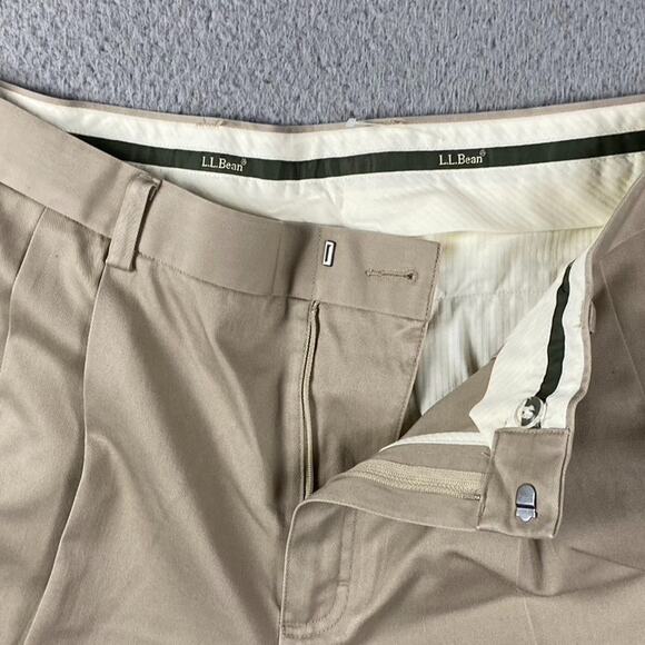 L.L. Bean Natural Fit Chino Pants Men's Size 35x30 Beige Formal Causal - Picture 6 of 8